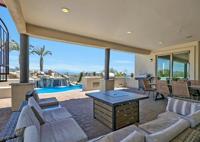 Luxury Estate, Sleeps 24, Sonoran By Homestakes *
