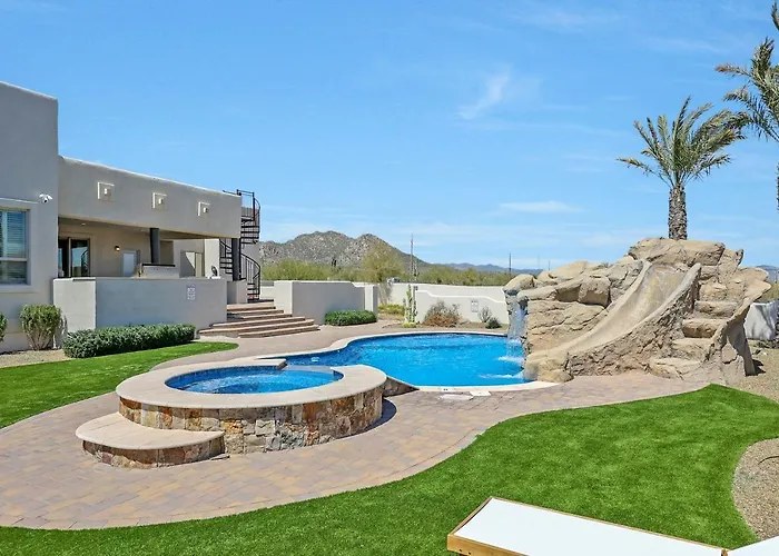 Luxury Estate, Sleeps 24, Sonoran By Homestakes Villa Scottsdale
